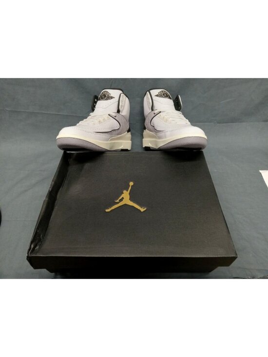 Nike Air Jordan 2 Retro \